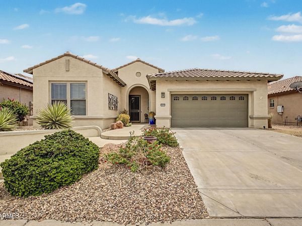 15571 W ROANOKE Avenue, Goodyear, AZ 85395