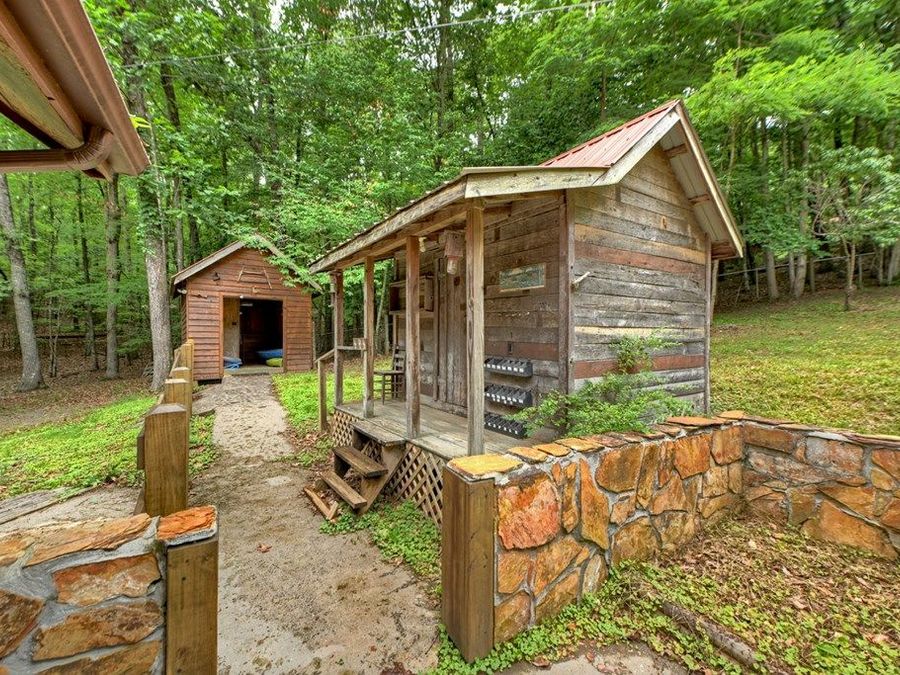 Property Image 37