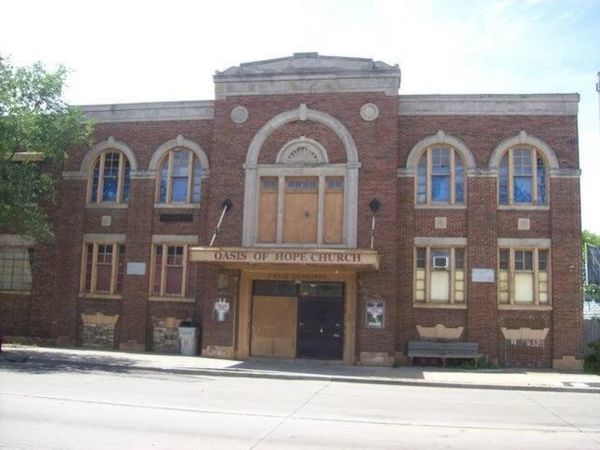 2617 W Fond du Lac AVENUE, Milwaukee, WI 53206