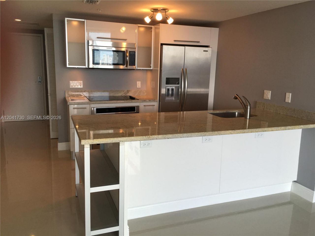 185 SW 7th St , Unit 2104, Miami, FL 33130 Photo