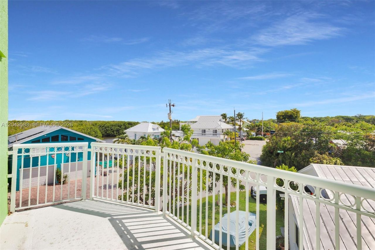 19 Park Drive , Key Largo, FL 33037 Photo