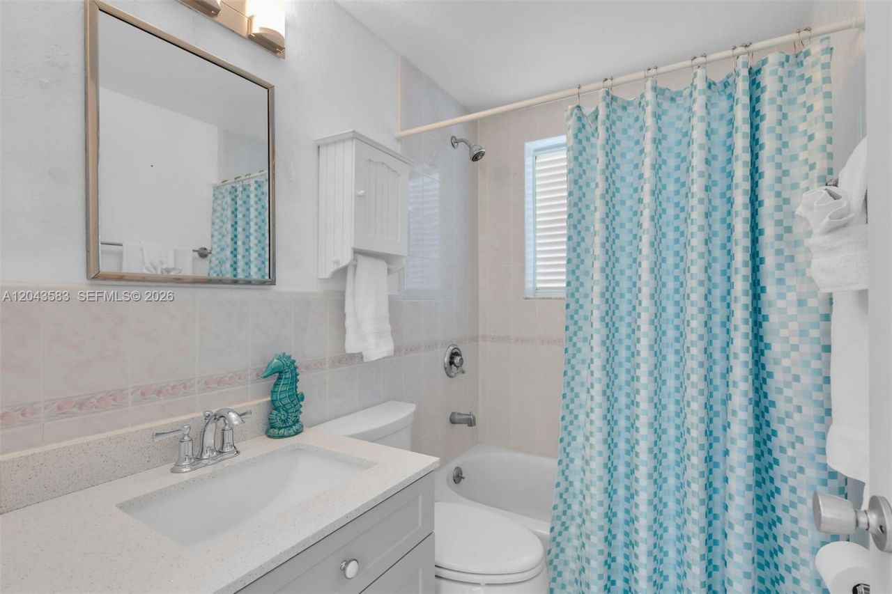 19 Park Drive , Key Largo, FL 33037 Photo