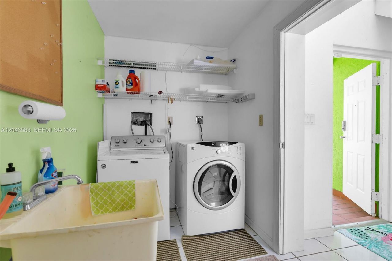 19 Park Drive , Key Largo, FL 33037 Photo