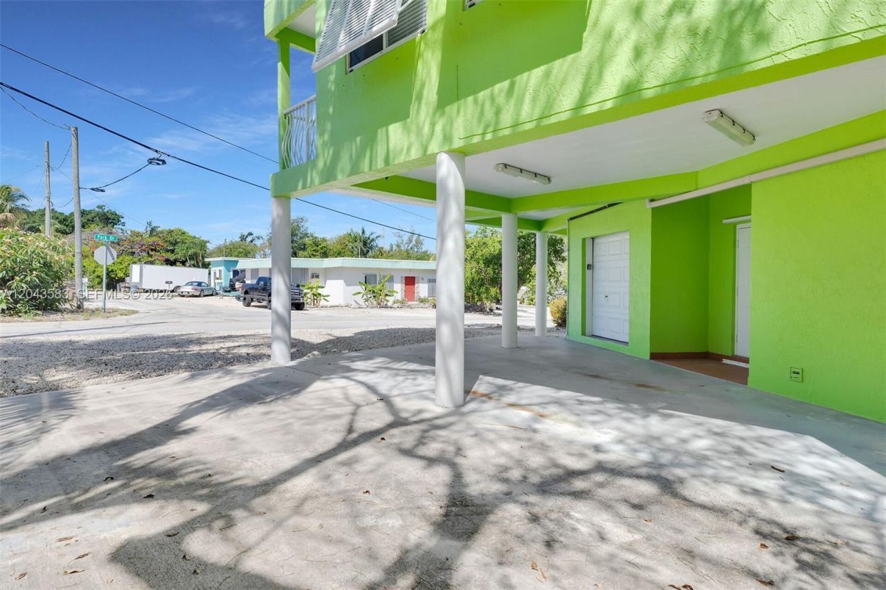 19 Park Drive , Key Largo, FL 33037 Photo