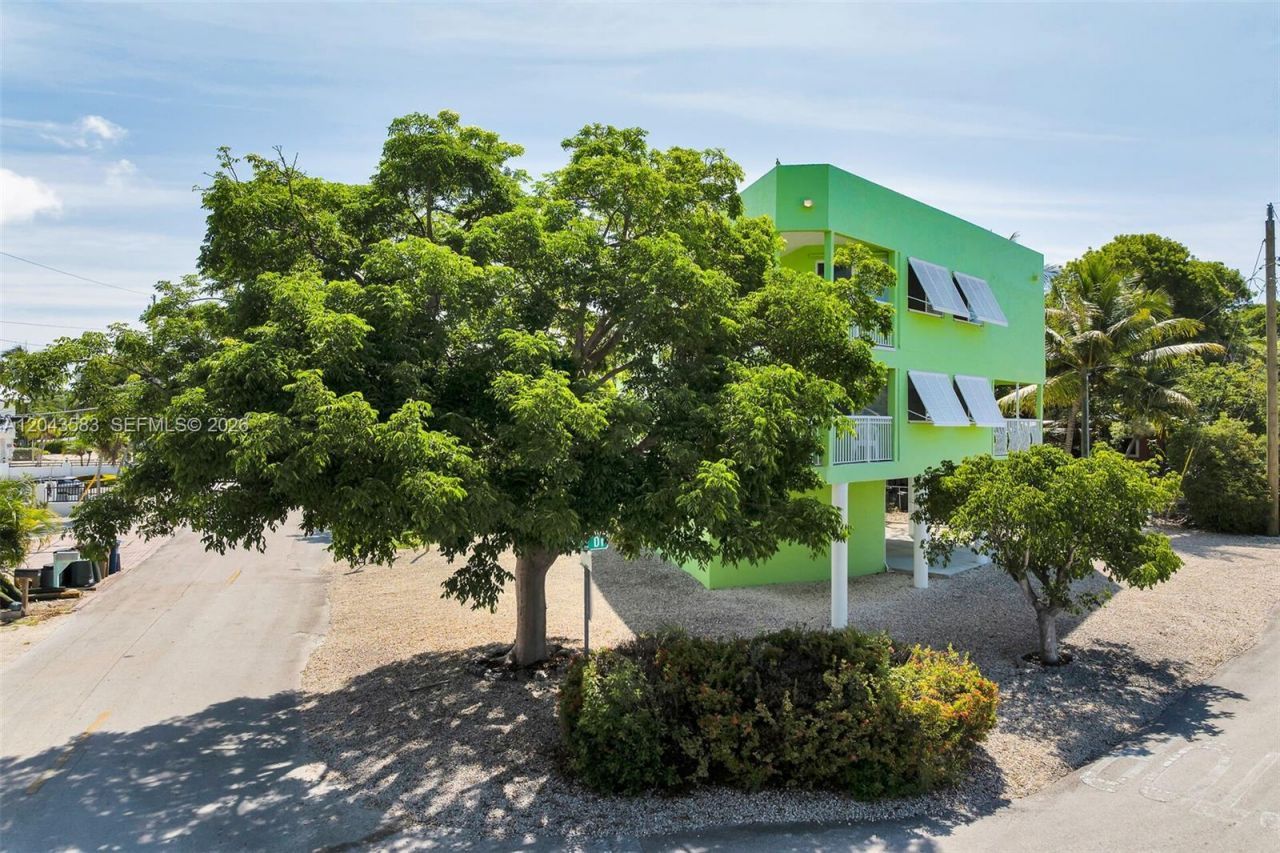 19 Park Drive , Key Largo, FL 33037 Photo