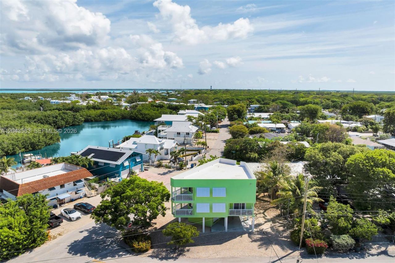 19 Park Drive , Key Largo, FL 33037 Photo