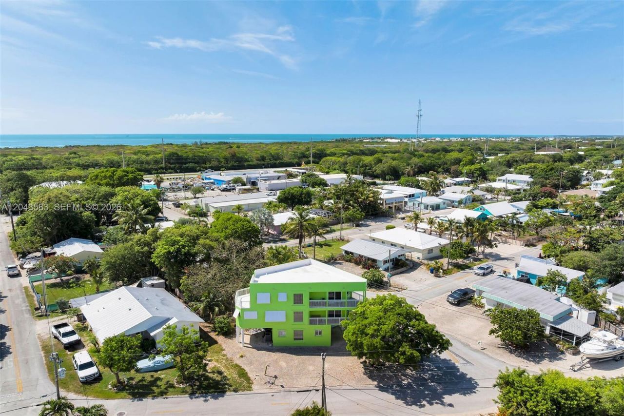 19 Park Drive , Key Largo, FL 33037 Photo