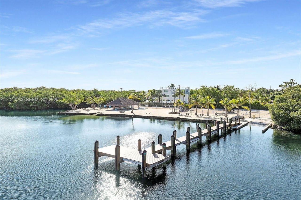 19 Park Drive , Key Largo, FL 33037 Photo