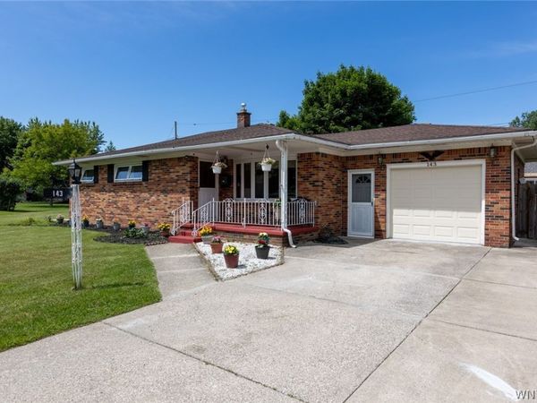 143 Norris Avenue , Lancaster, NY 14086