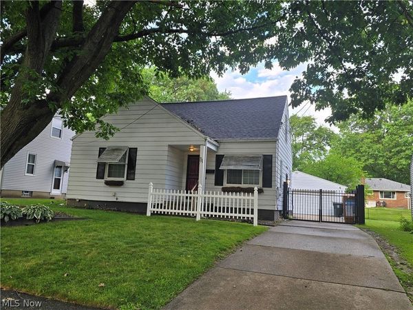 1853 Evergreen Avenue , Akron, OH 44301