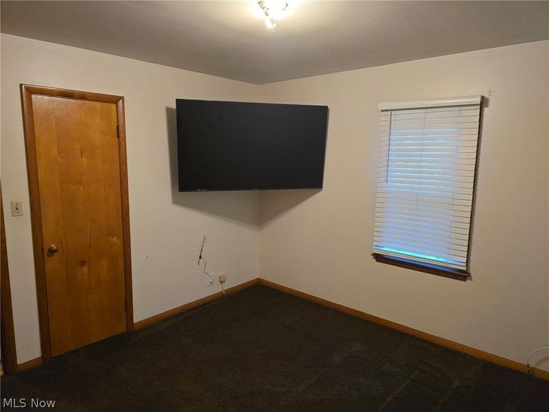 1853 Evergreen Avenue, Akron, OH 44301 Photo 14