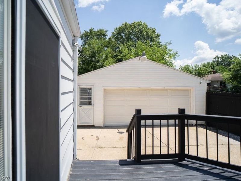 1853 Evergreen Avenue, Akron, OH 44301 Photo 30