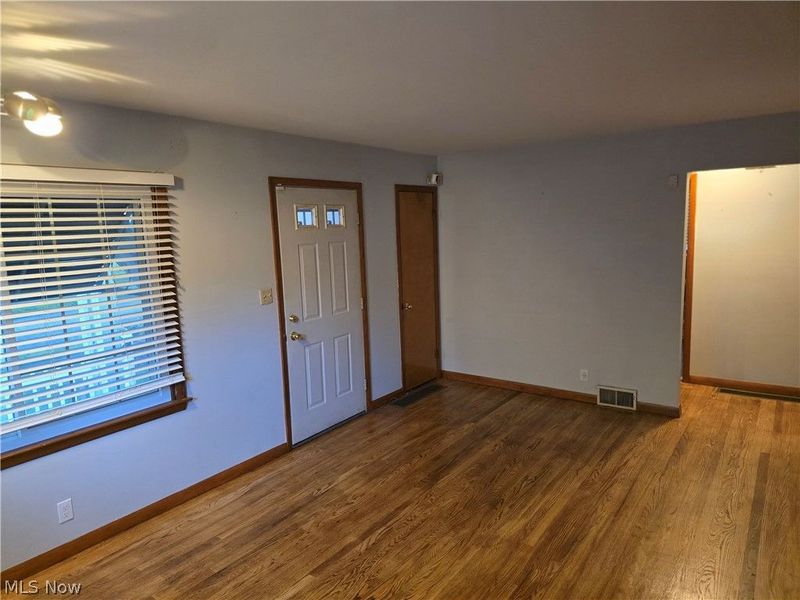 1853 Evergreen Avenue, Akron, OH 44301 Photo 4