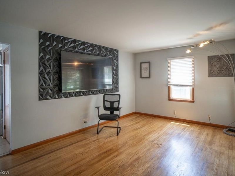1853 Evergreen Avenue, Akron, OH 44301 Photo 4