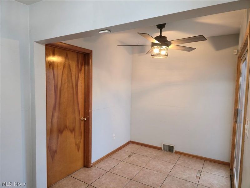 1853 Evergreen Avenue, Akron, OH 44301 Photo 6