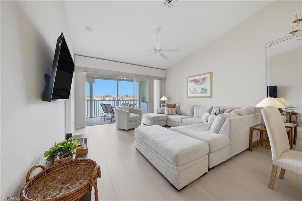 3320 W Crown Pointe Blvd, Unit 201, Naples, FL 34112 Photo