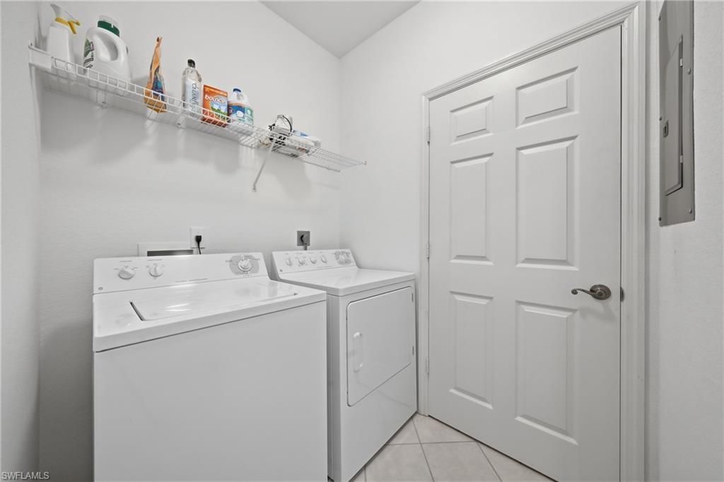 3320 W Crown Pointe Blvd, Unit 201, Naples, FL 34112 Photo