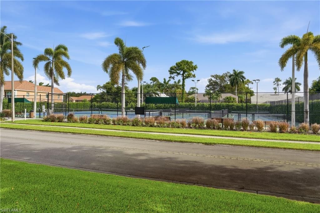 3320 W Crown Pointe Blvd, Unit 201, Naples, FL 34112 Photo