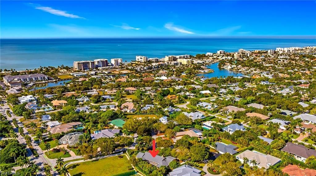 586 Yucca Rd , Naples, FL 34102 Photo