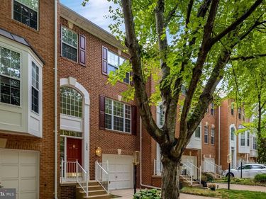 1268 WILD HAWTHORN WAY, RESTON, VA 20194