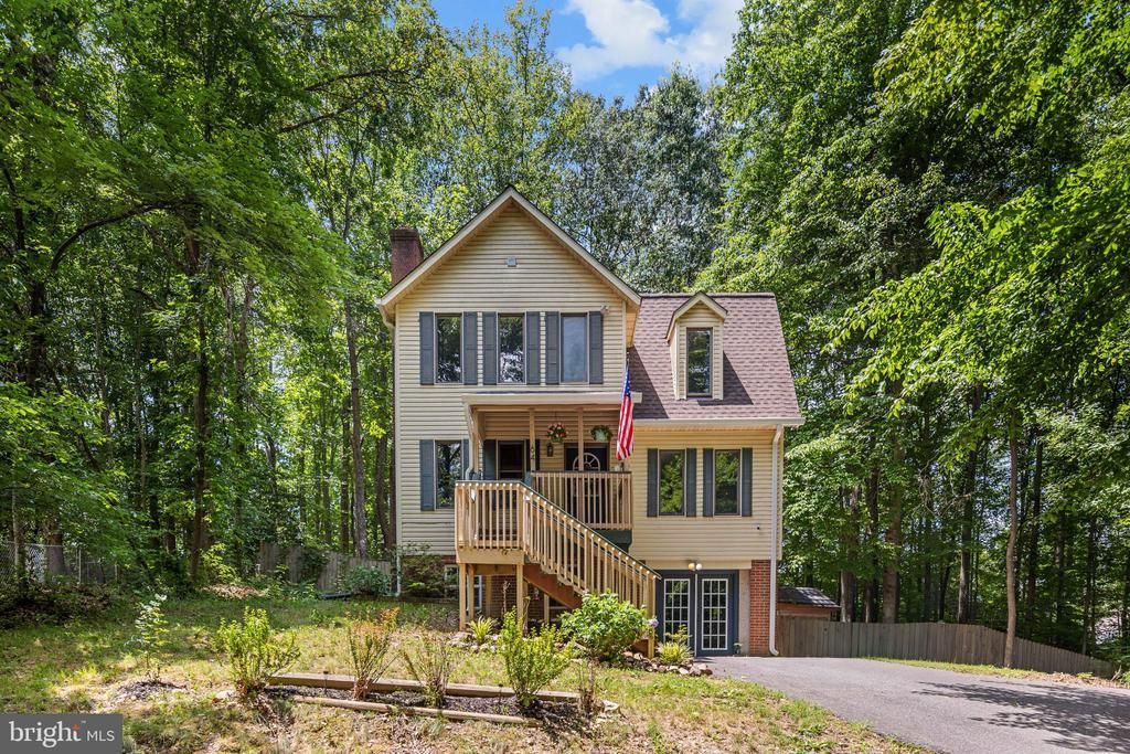 64 Greenridge Drive, Stafford, VA 22554 Main Photo