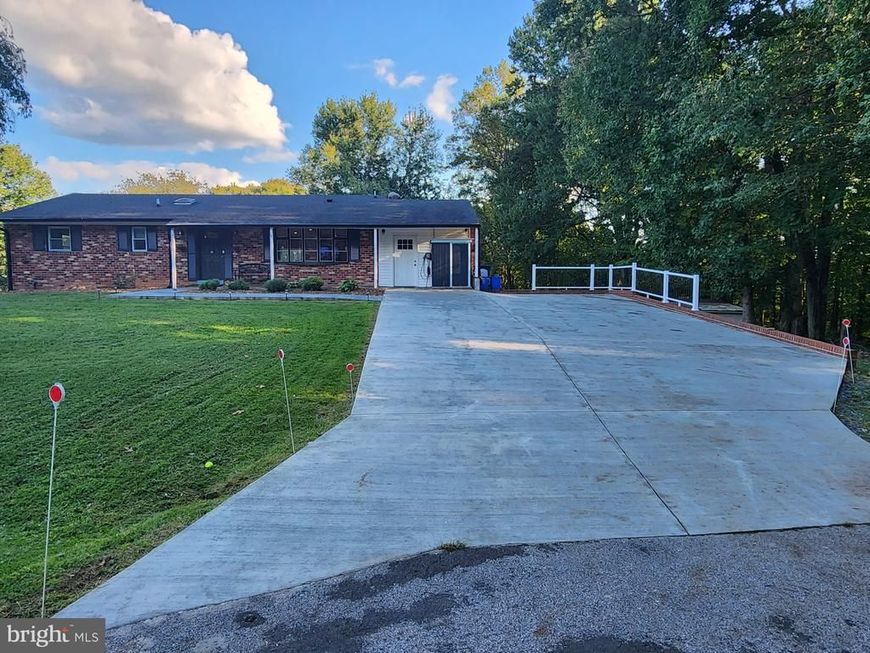 12612 Deoudes Road, Boyds, MD 20841 Main Photo