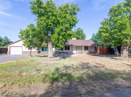 6313 Ring Dr, Sacramento, CA 95824 Photo