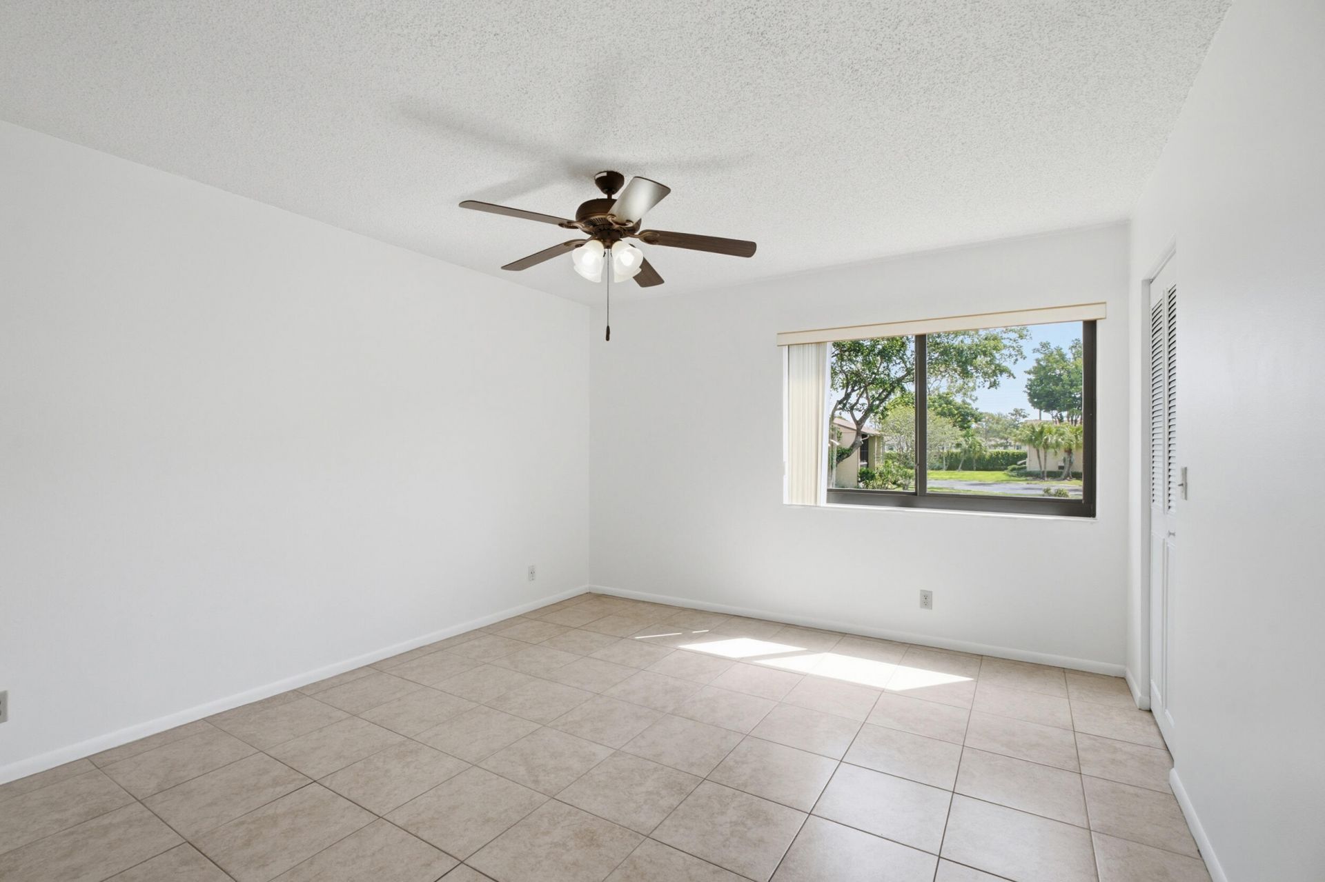 518 Shady Pine Way, Unit B2, Greenacres, FL 33415 Photo