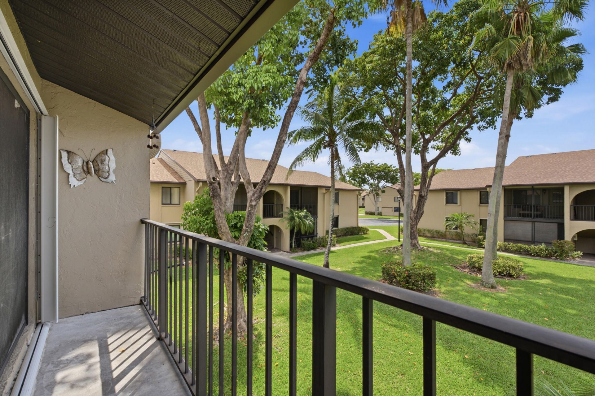 518 Shady Pine Way, Unit B2, Greenacres, FL 33415 Photo