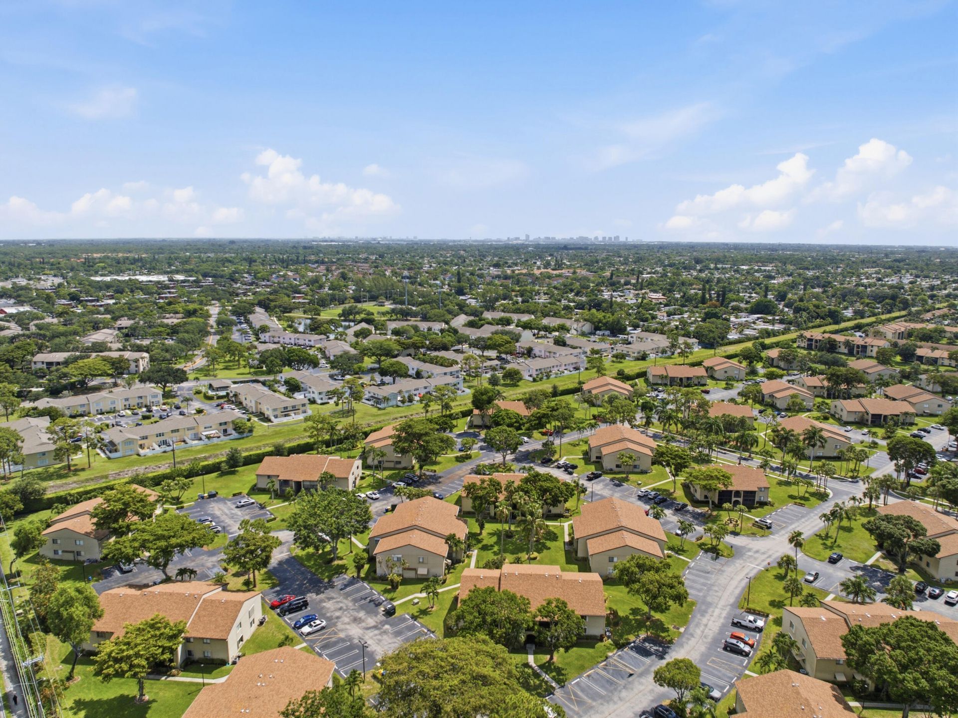 518 Shady Pine Way, Unit B2, Greenacres, FL 33415 Photo