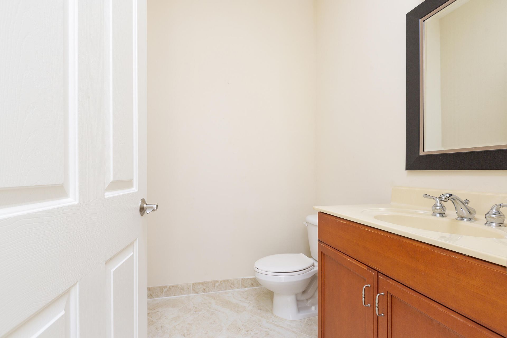 6807 Lakeside Circle N, Unit 102-1, Davie, FL 33314 Photo