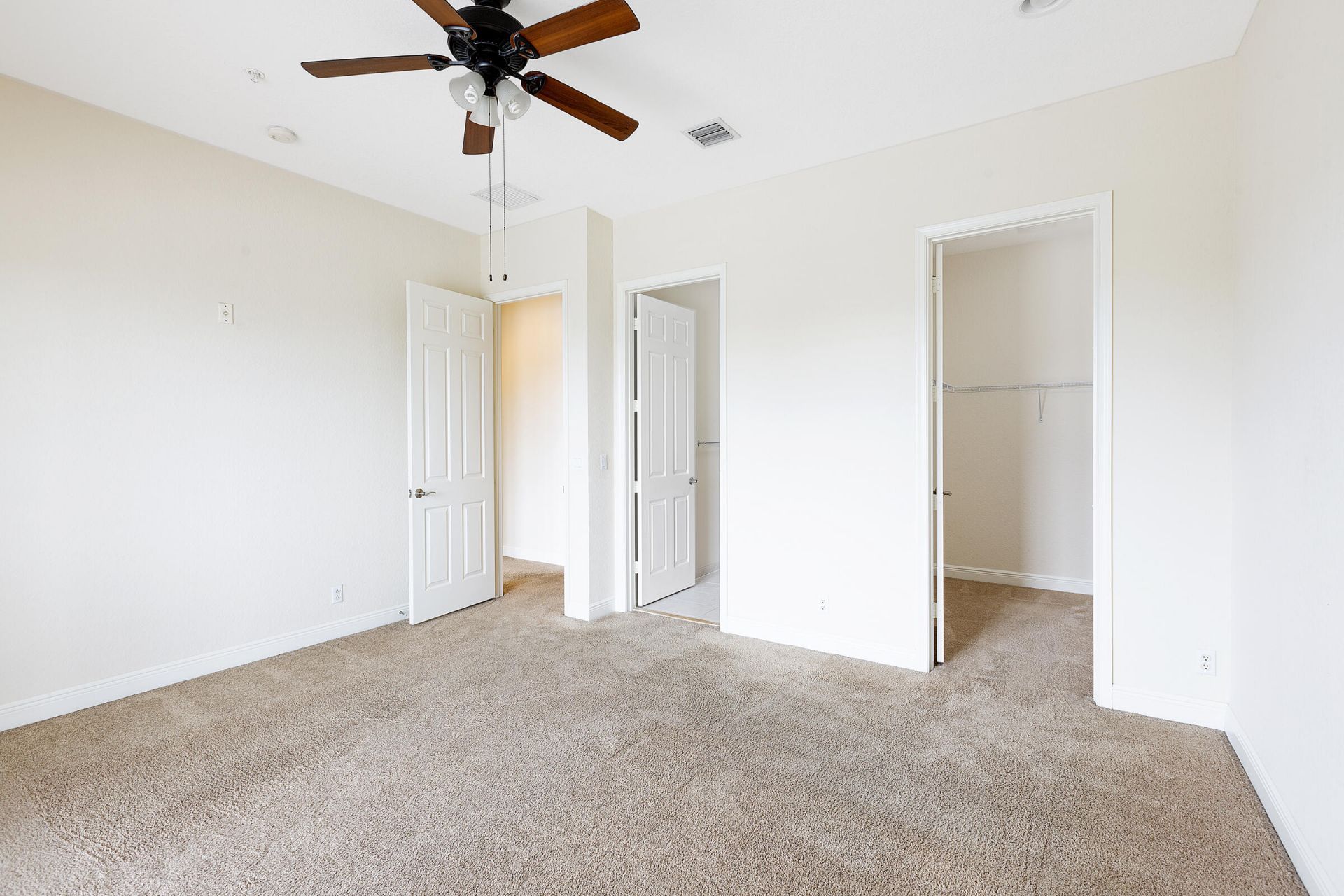 6807 Lakeside Circle N, Unit 102-1, Davie, FL 33314 Photo