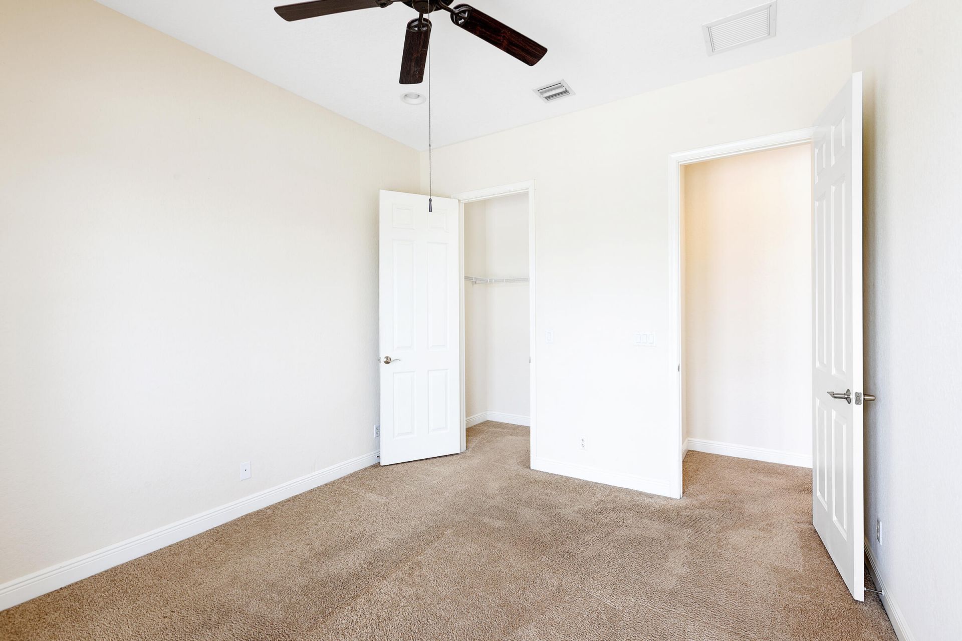 6807 Lakeside Circle N, Unit 102-1, Davie, FL 33314 Photo
