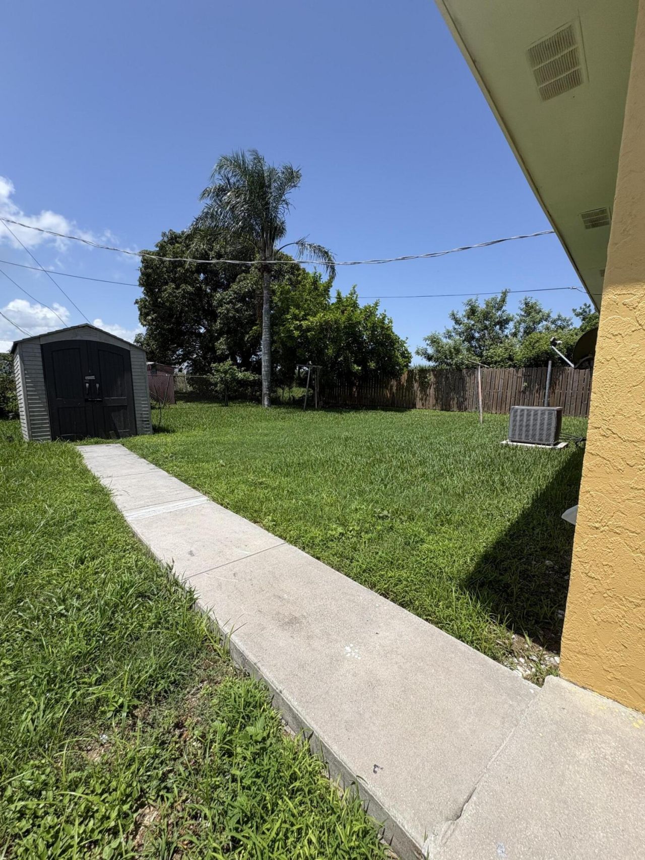 442 N Cocoanut Road, Pahokee, FL 33476 Photo