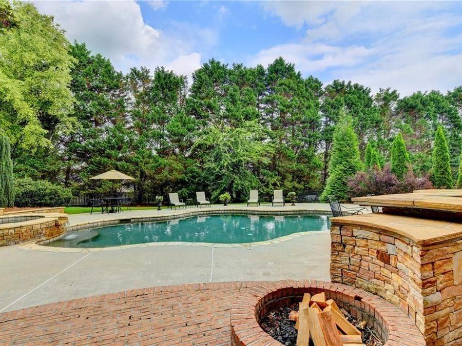 Property Image 101