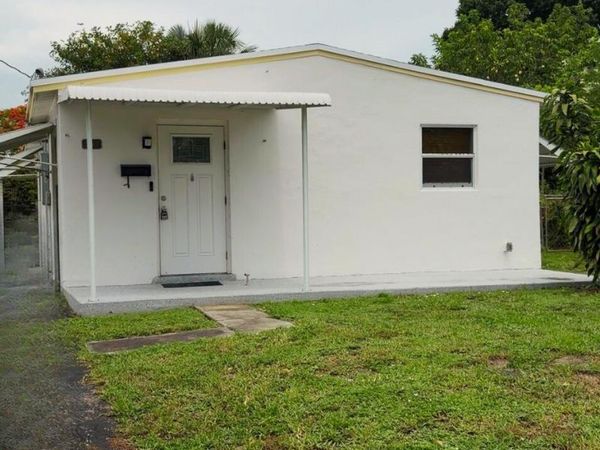 2573 NW 58th Avenue, Margate, FL 33063