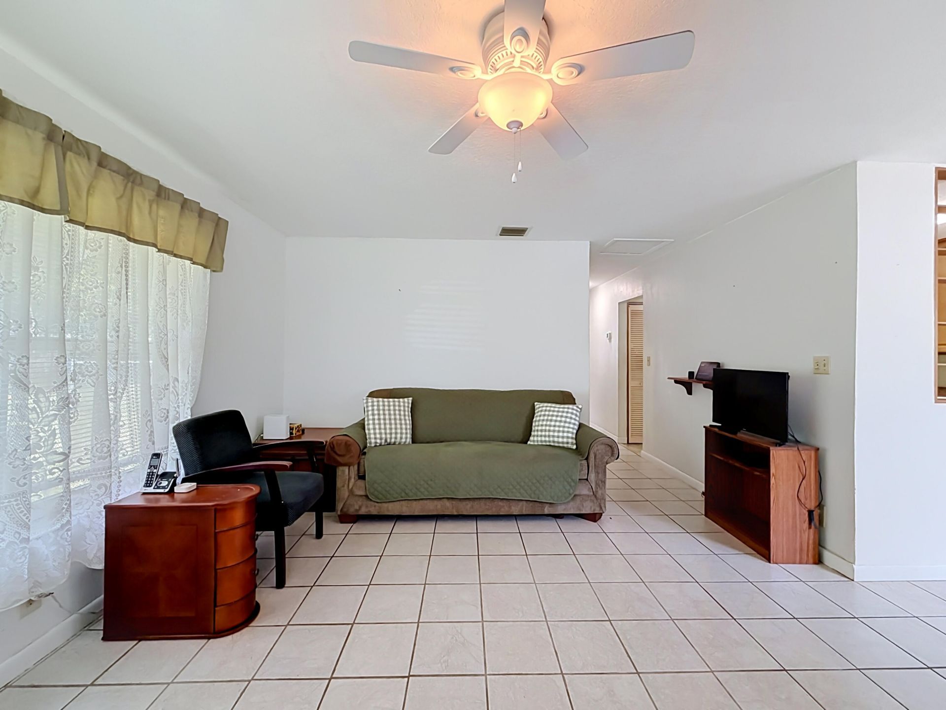 2573 NW 58th Avenue, Margate, FL 33063 Photo