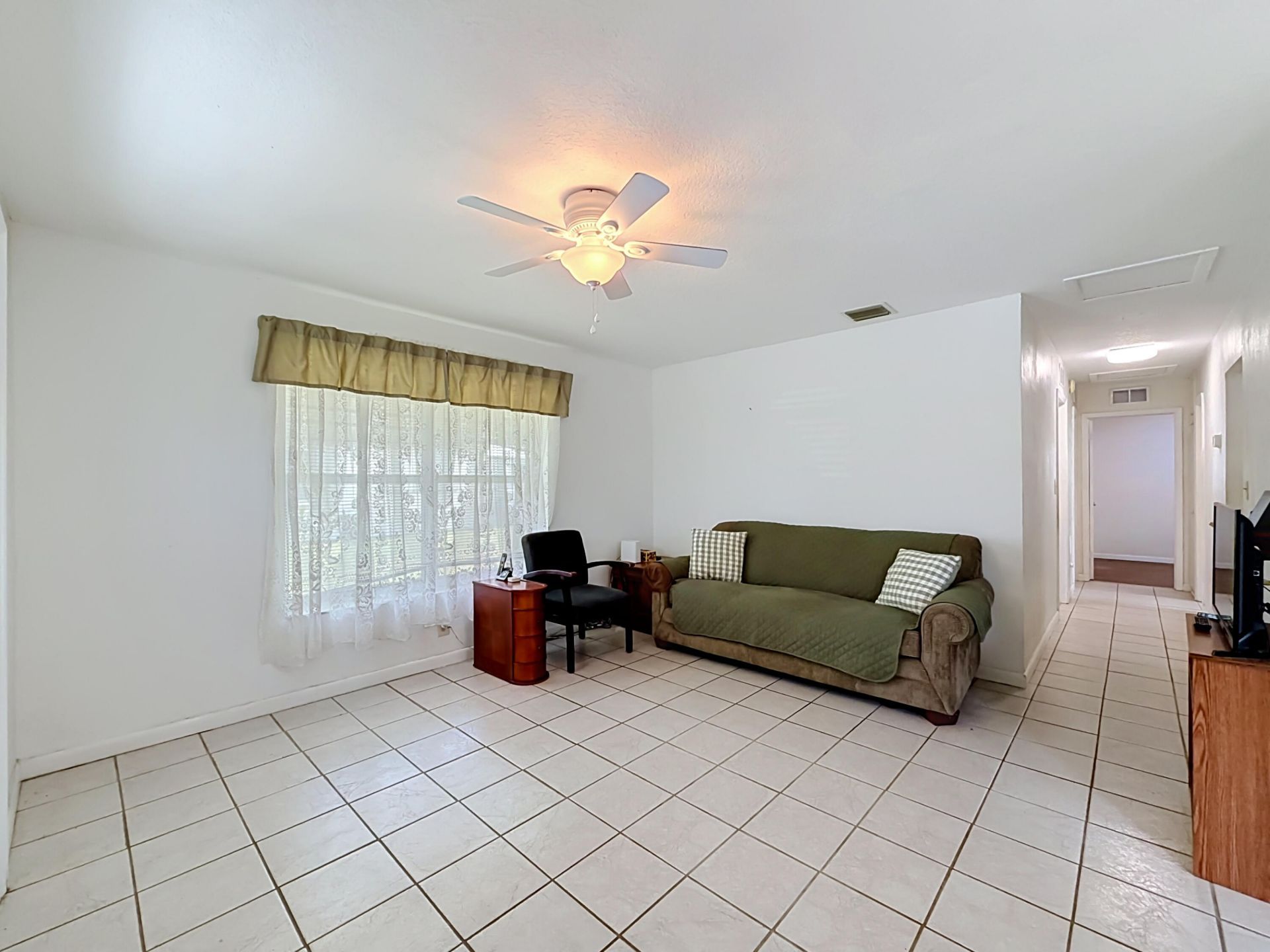 2573 NW 58th Avenue, Margate, FL 33063 Photo
