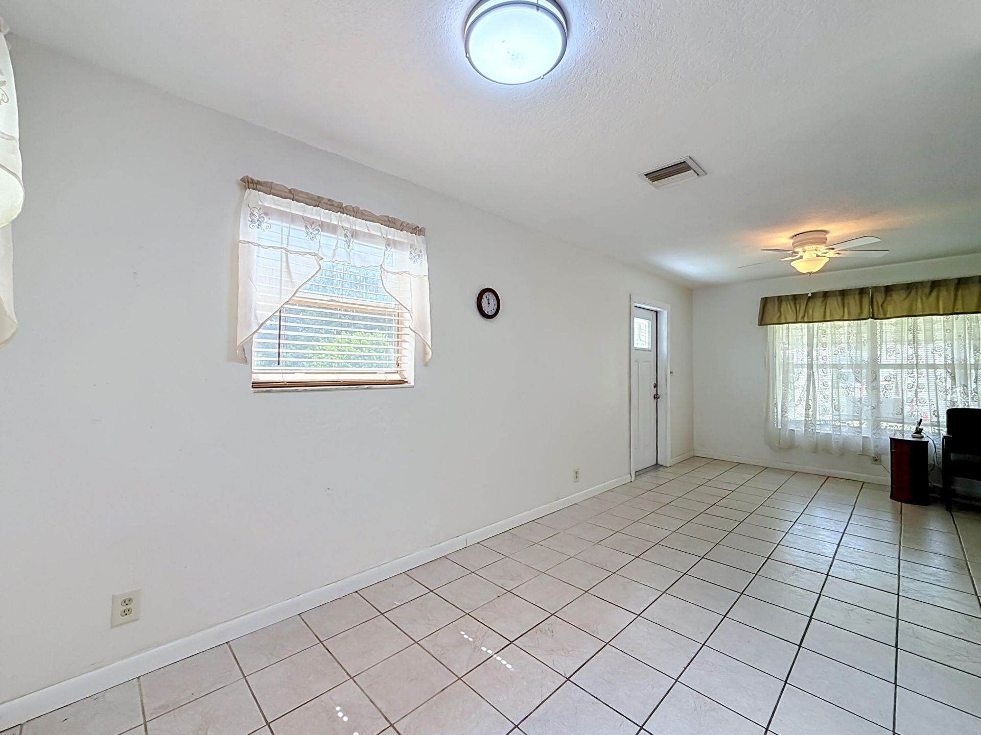 2573 NW 58th Avenue, Margate, FL 33063 Photo