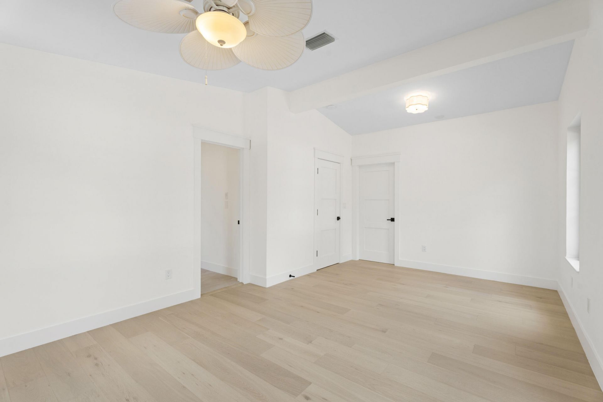 257 E Lakewood Road, West Palm Beach, FL 33405 Photo