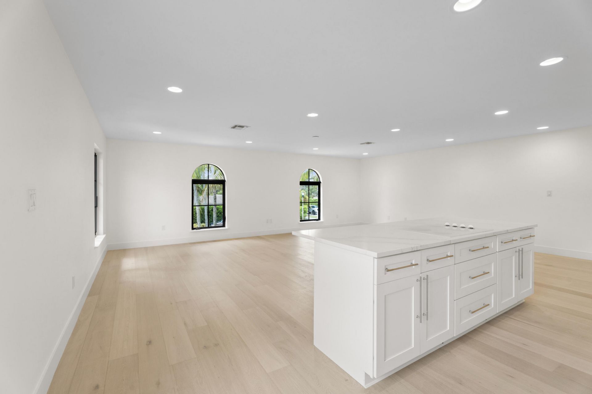 257 E Lakewood Road, West Palm Beach, FL 33405 Photo