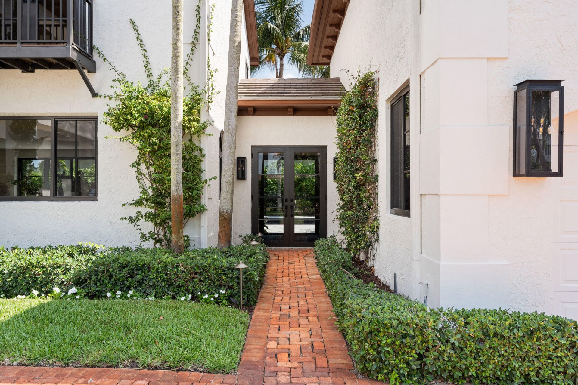 257 E Lakewood Road, West Palm Beach, FL 33405 Photo