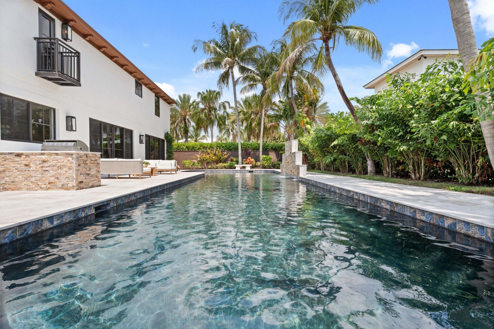 257 E Lakewood Road, West Palm Beach, FL 33405 Photo