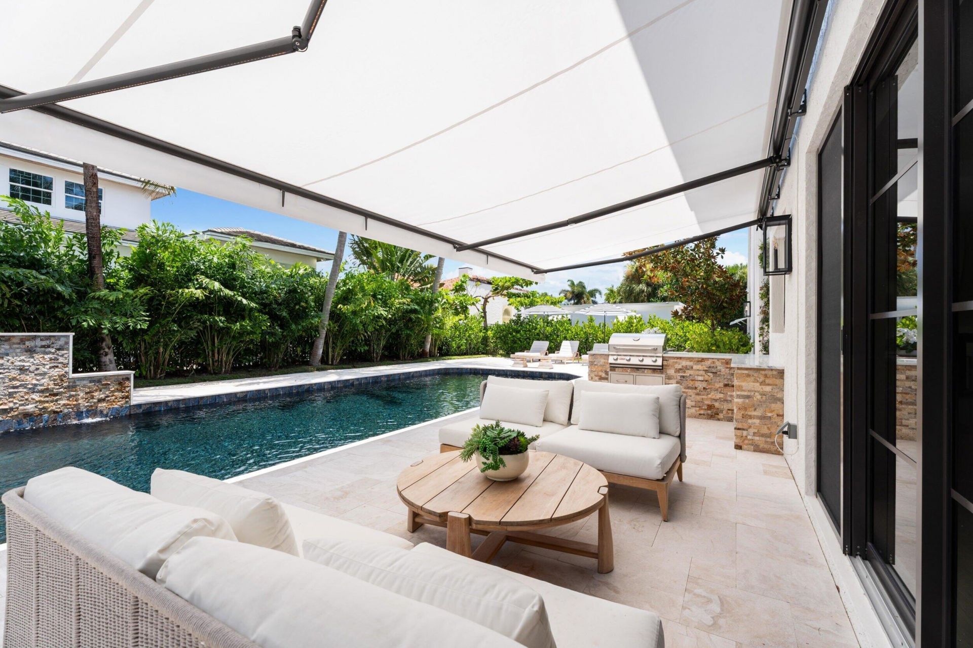 257 E Lakewood Road, West Palm Beach, FL 33405 Photo