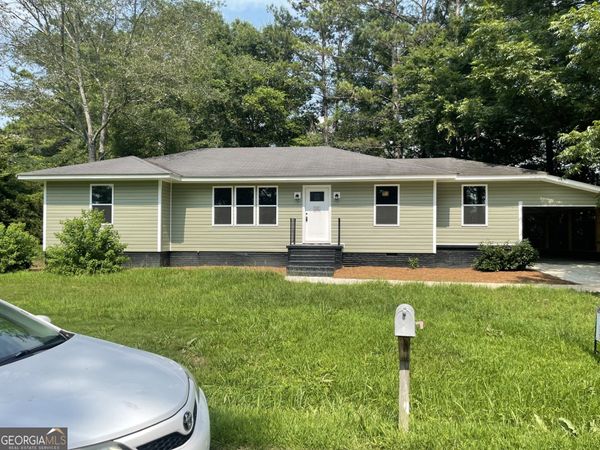 2322 S 1ST AVENUE, Lanett, AL 36863