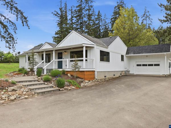 5801 NE Abbey Rd, Carlton, OR 97111