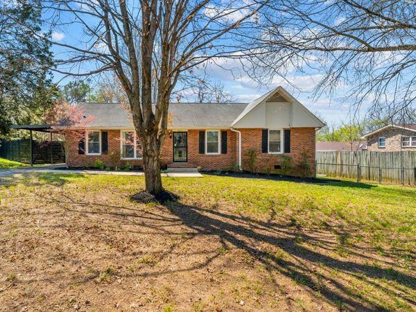 604 Highland View Ct , Hermitage, TN 37076