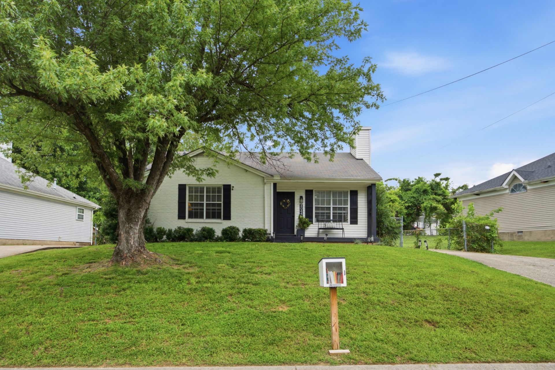 4044 Scotwood Dr, Nashville, TN 37211 Main Photo
