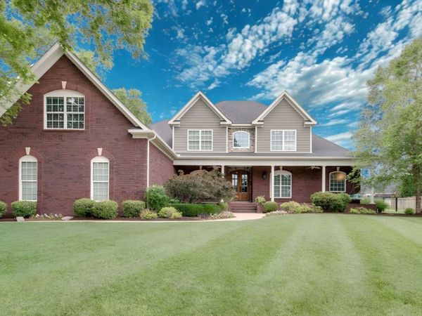 1910 Baskinbrook Ct , Murfreesboro, TN 37130