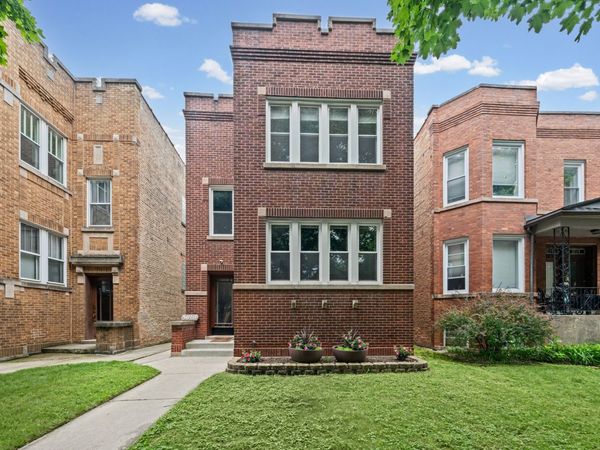 5010 N Major Avenue N, Unit 2, Chicago, IL 60630